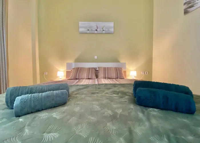 George & Nia - With Panoramic Terrace View Kavala