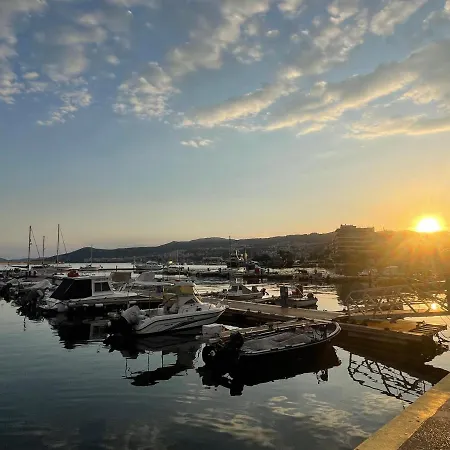 George & Nia's * Kavala